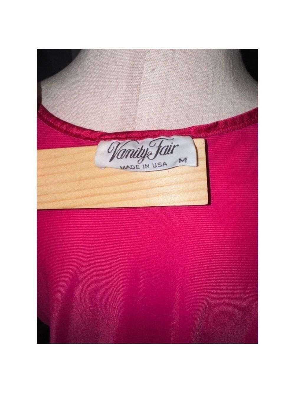 Vintage Vanity Fair gown red sleeveless size med USA - Picture 12 of 12